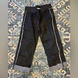 Capri jeans from a boutique. Fit like a 4or 5